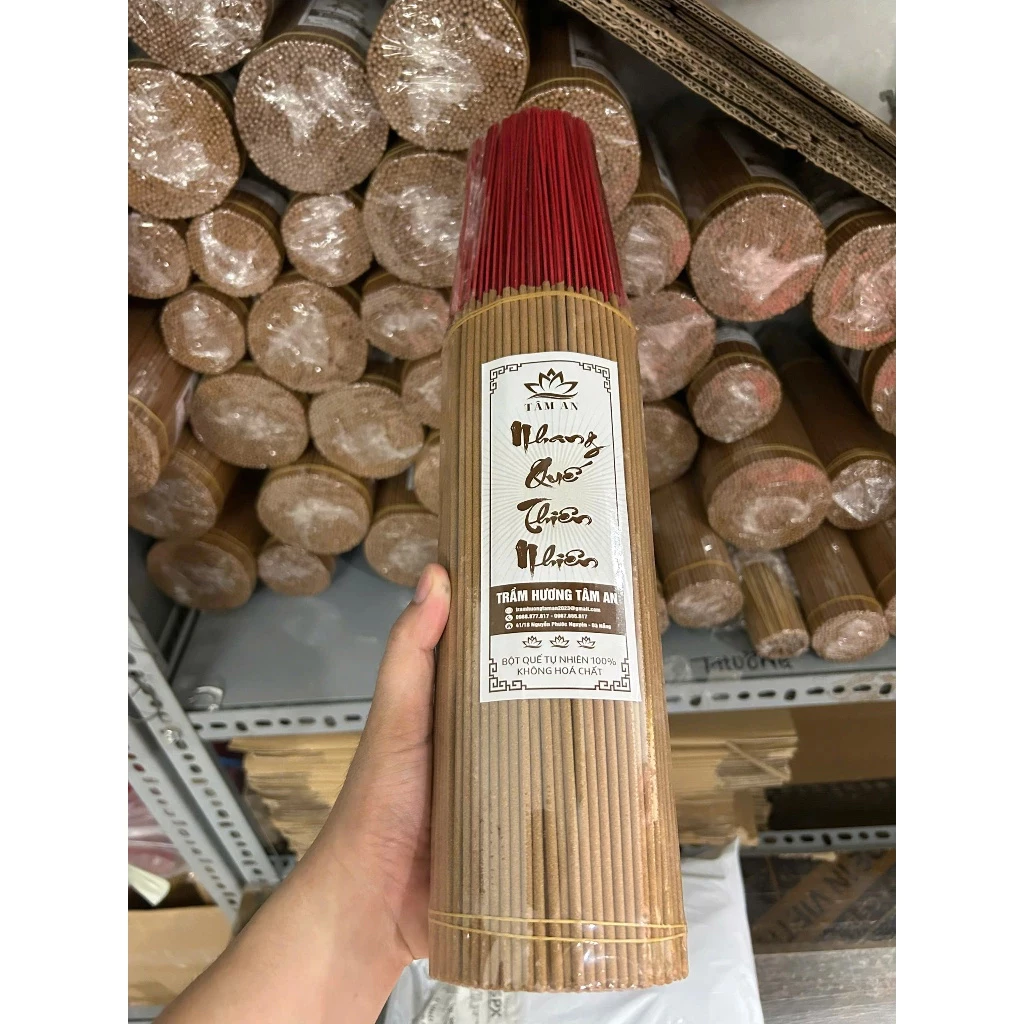 Nhang Quế Cao Cấp Tâm An, Hương Quế Mùi Thơm Đặc Trưng, Hơn 600 Cây 1Kg, Dài 38cm