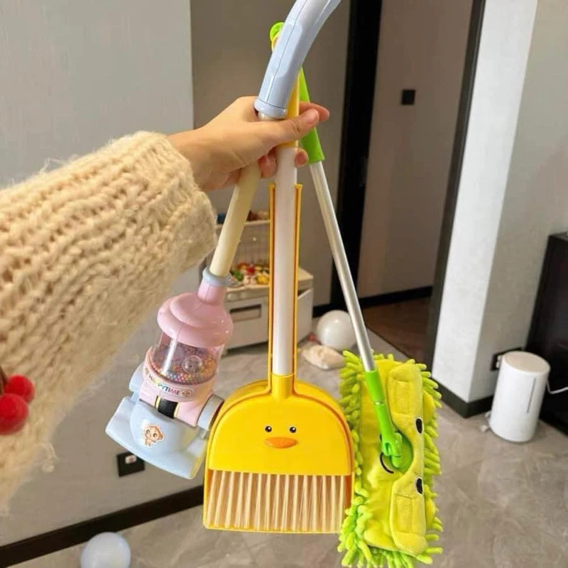 Bộ Chổi Hót Rác Và Cây Lau Nhà Cho Bé Thực Hành Cuộc Sống Dụng Cụ Quét Nhà Lau Nhà Máy Hút Bụi-Đồ Chơi PUPU HOUSE - 3