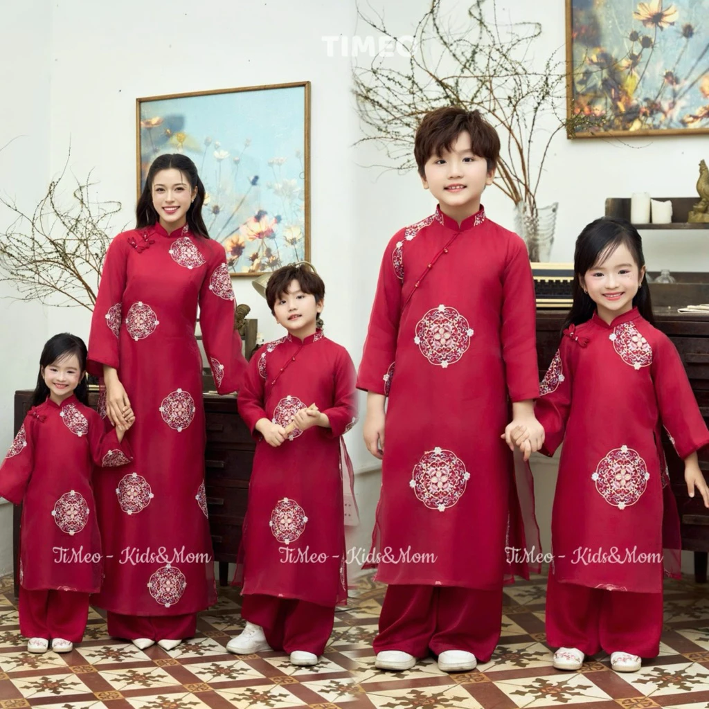 [TIMEO] Áo dài thiết kế mẹ, bé trai, bé gái Cẩm Tú, vải tơ thêu hoạ tiết cung đình, may 2 lớp 4 tà, mặc lễ Tết, sự kiện. - 2