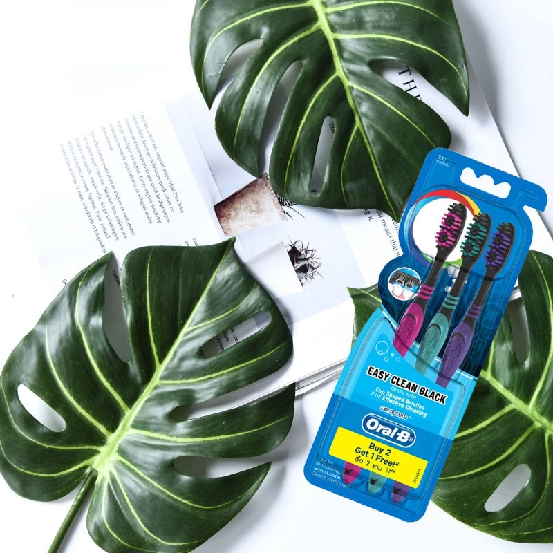 Bàn Chải Đánh Răng Oral-B Easy Clean Đen vỉ 3 - 3