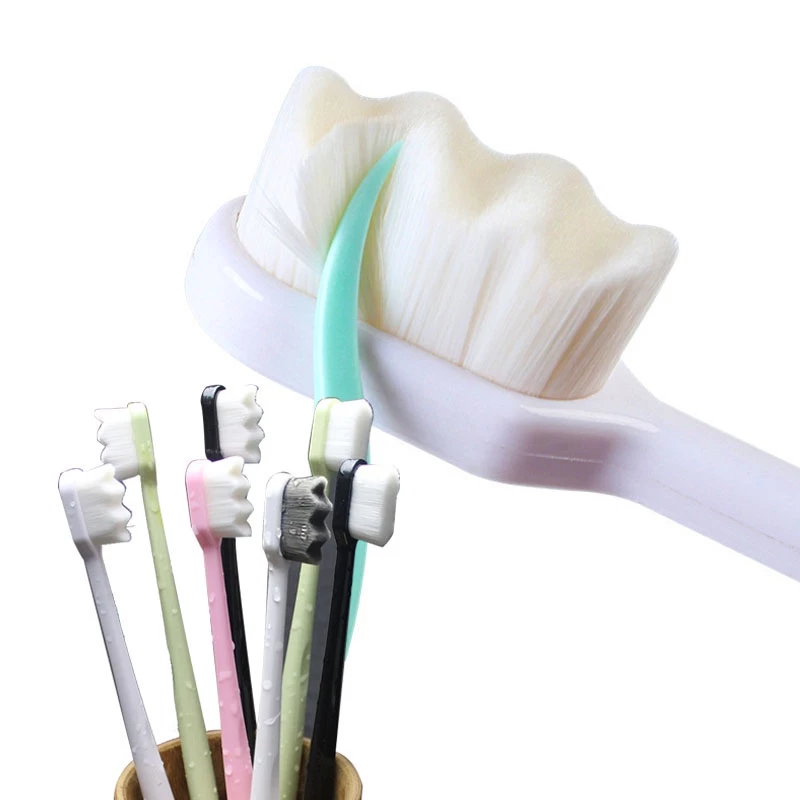 Bàn chải đánh răng lông mềm mịn có hộp tròn P0456 - 3