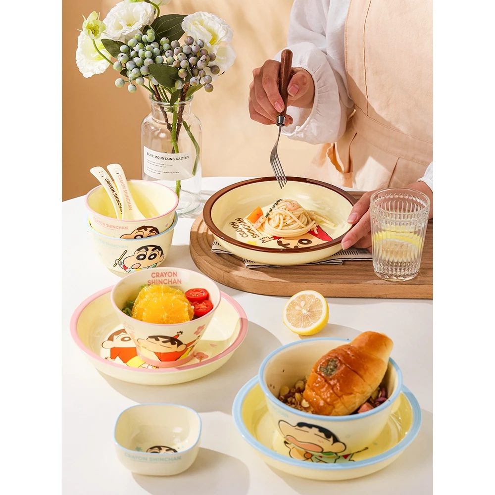 Bộ chén bát , dĩa ,ly dụng cụ đựng thức ăn hoạt hình CRAYON SHINCHAN Trắng Hồng bằng sứ - SH gốm sứ