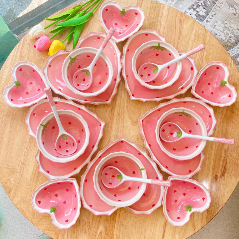 Set Chén dĩa sứ Bát ăn cơm Đĩa sứ Dễ thương Decor Bộ dâu hồng trang trí món ăn cực đẹp.