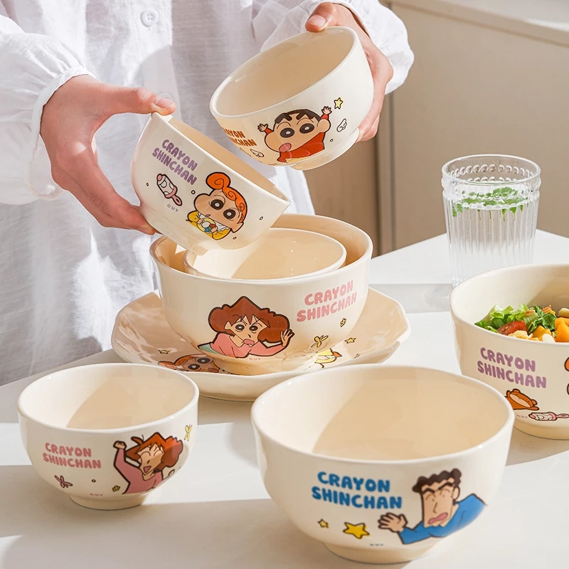Bộ chén bát , dĩa , dụng cụ đựng thức ăn hoạt hình FAMILY CRAYON SHINCHAN bằng men sứ - SH gốm sứ - 2