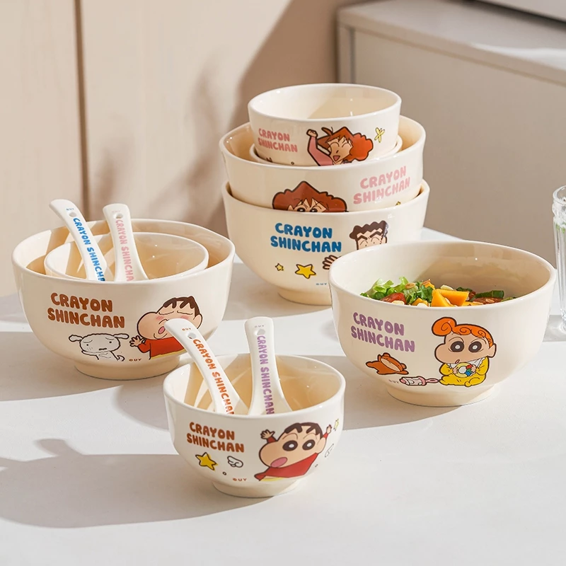 Bộ chén bát , dĩa , dụng cụ đựng thức ăn hoạt hình FAMILY CRAYON SHINCHAN bằng men sứ - SH gốm sứ