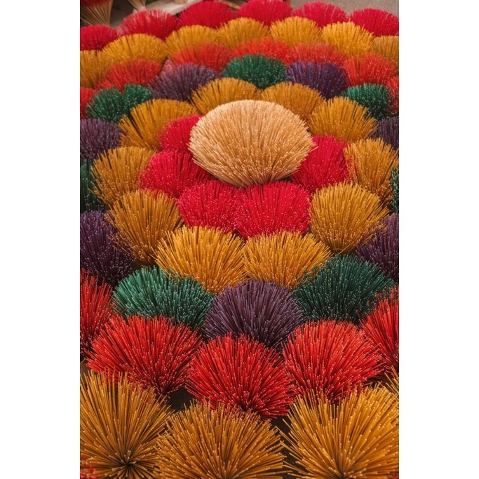 Nhang nhiều màu trang trí tiểu cảnh, cà phê đậm chất Việt Nam - 2