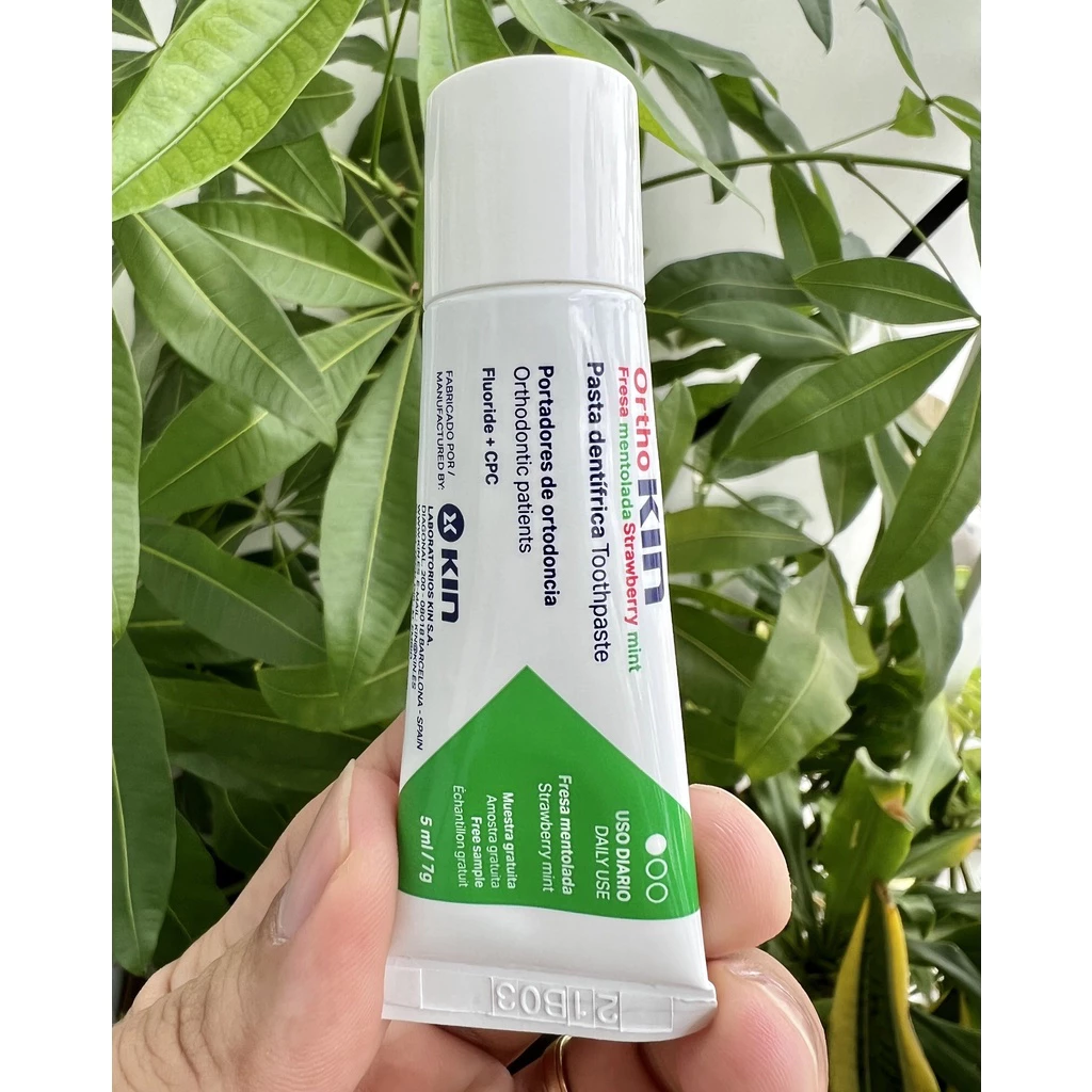 [QUÀ TẶNG] 1 Tuýp Kem Đánh Răng KIN Mẫu Ngẫu Nhiên Minisize 7g - 3