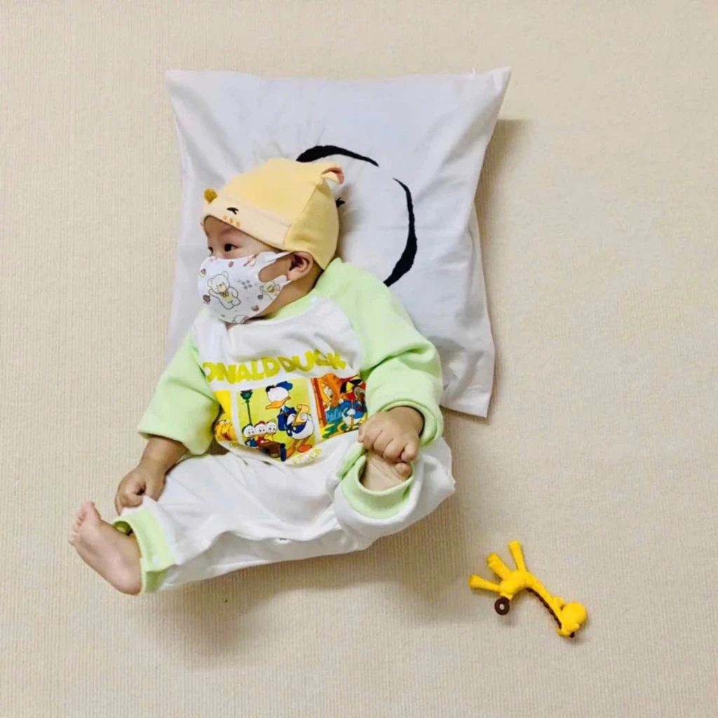 [ Thùng 300 chiếc ] Khẩu trang 5d Taki bé 3 Lớp Lọc Mịn 2.5PM - 2