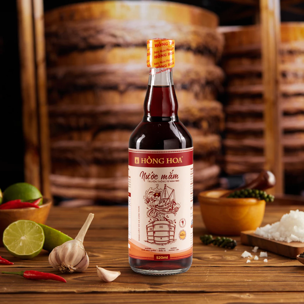 Nước Mắm Phú Quốc Hồng Hoa 40 độ đạm 520ml, Nước Mắm Nhĩ Cá Cơm Truyền Thống - 2