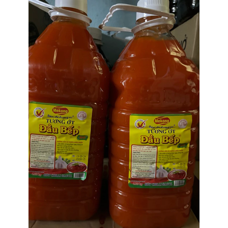 TƯƠNG ỚT,tương đen ĐẦU BẾP MÊ KONG - BÌNH 4,35KG