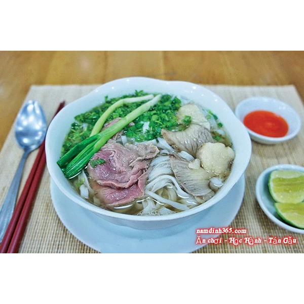 Tương đen Pet 4,3kg Hoa Sen - 2