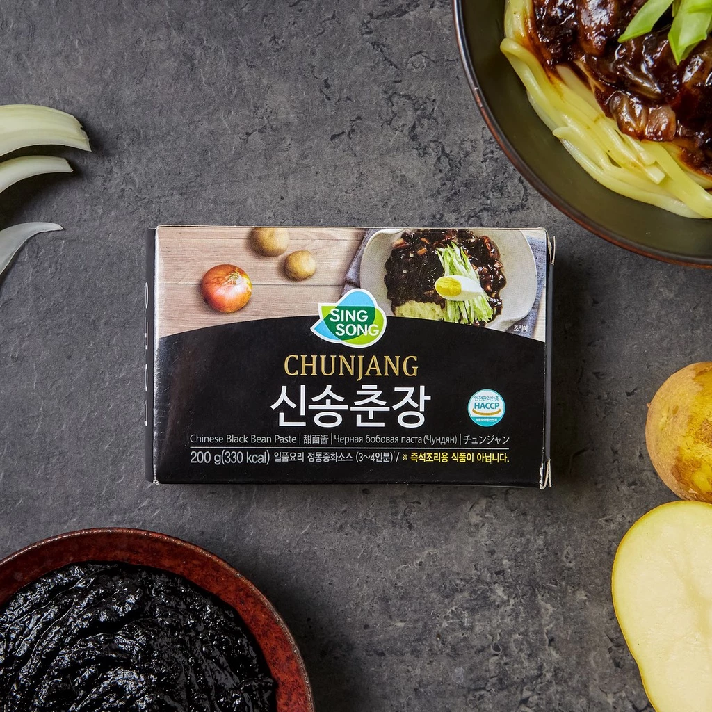 Sốt tương đen nấu mì jajang/chunjang Hàn Quốc 200g, 250g - 3