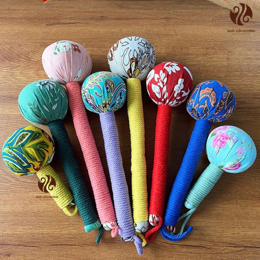 Búa ngải cứu - Búa thảo dược đấm lưng, Massage Toàn Thân Giảm Đau Nhức Cơ Thể