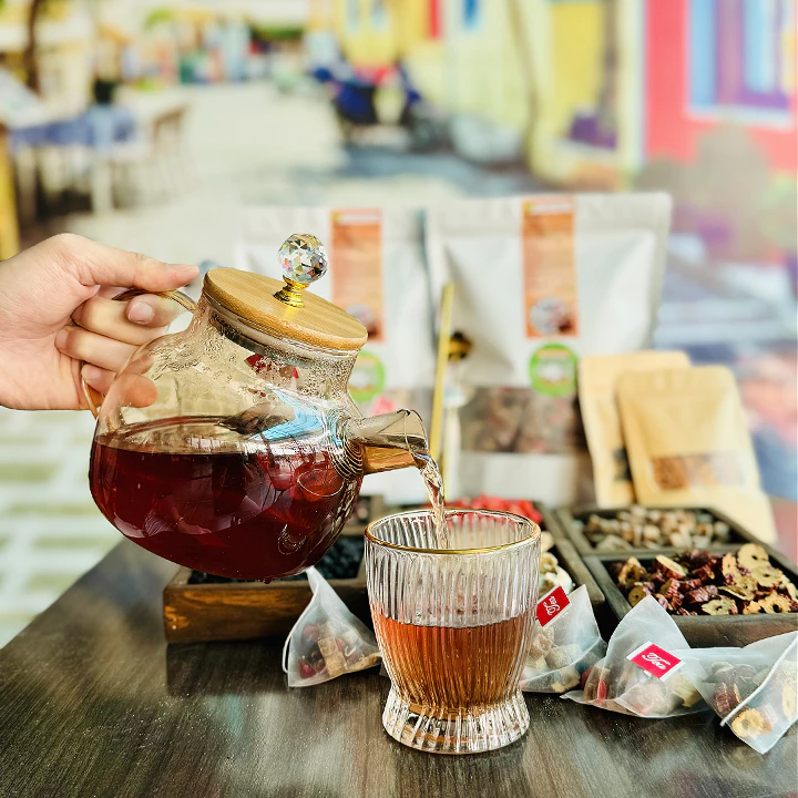 Trà Gừng Đường Nâu - Tiệm Trà Tri Kỷ - Thành Phần: Gừng, táo đỏ, kỷ tử, nụ hồng, dâu tằm, đường nâu - 3