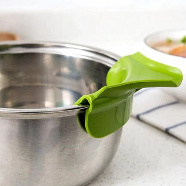 [HÀNG CÓ SẴN] Miếng silicon rót nước từ nồi gắn nồi giúp đổ canh súp chống tràn - 4