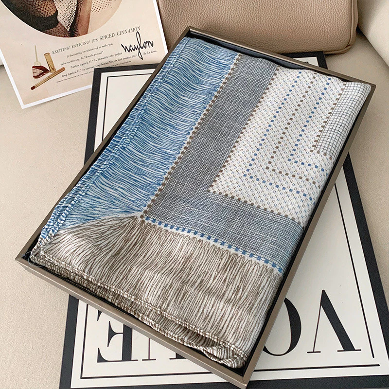 Mùa Hè - Áo Khoác Nhỏ và Khăn Choàng Phù Hợp Đi Dạo Phố - 6