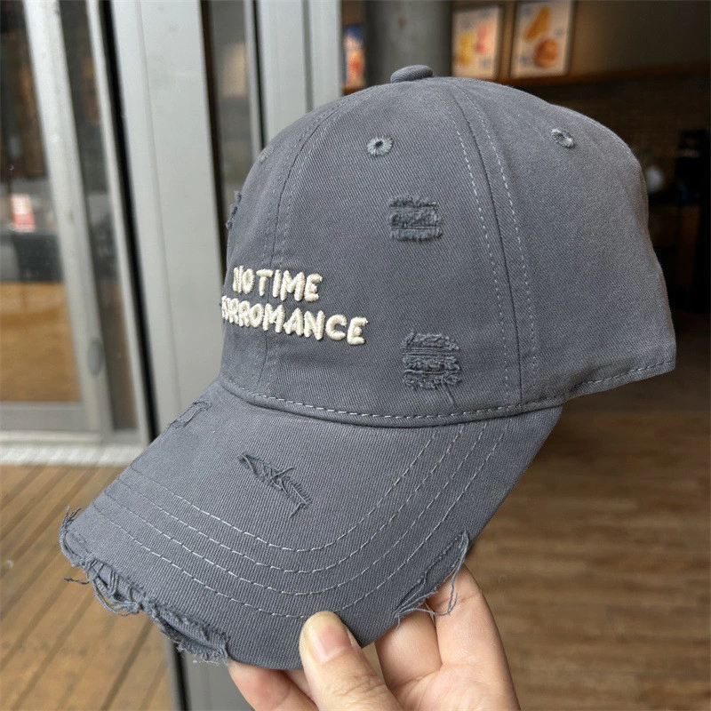 Mũ Thêu Chữ Từ Cotton Chất Lượng Cao - Giúp Làm Nhỏ Mặt Khi Mang Ngoài Trời - 4