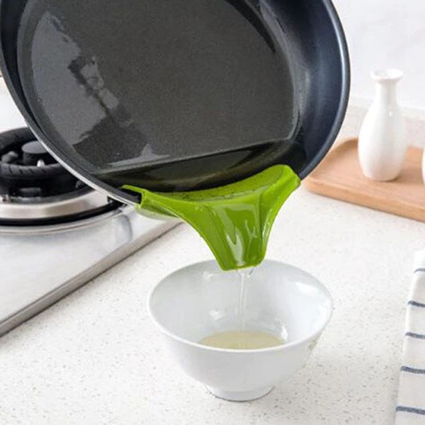 [HÀNG CÓ SẴN] Miếng silicon rót nước từ nồi gắn nồi giúp đổ canh súp chống tràn - 6